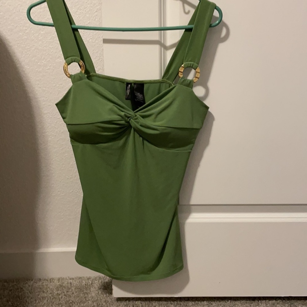 Bison Bisou tank with built-in bra.